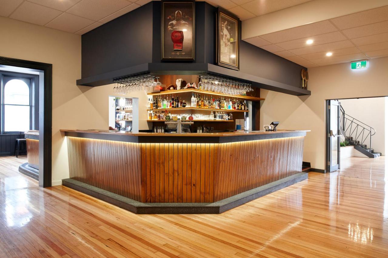 Sports Garden Hotel Launceston Bagian luar foto