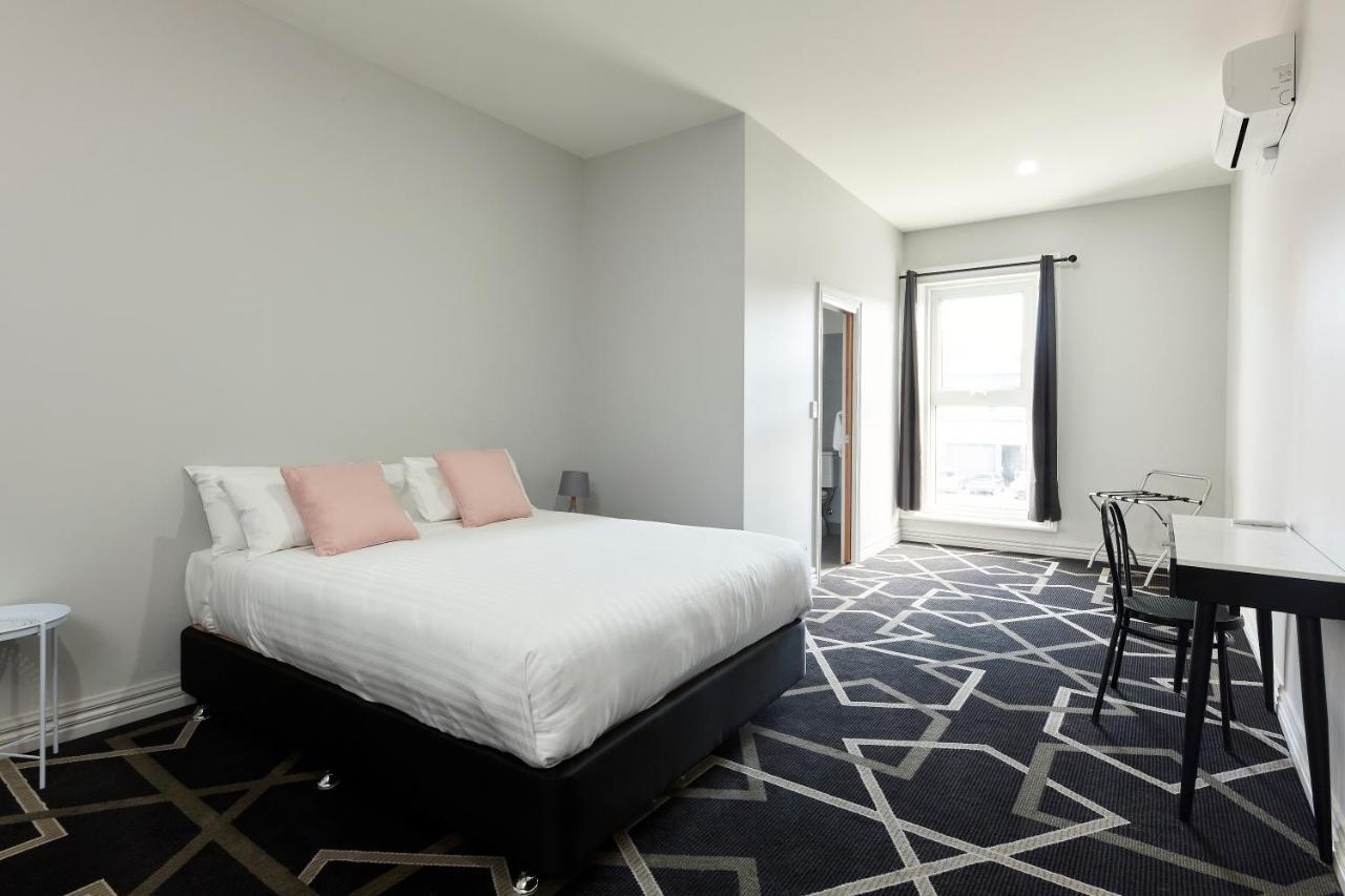 Sports Garden Hotel Launceston Bagian luar foto