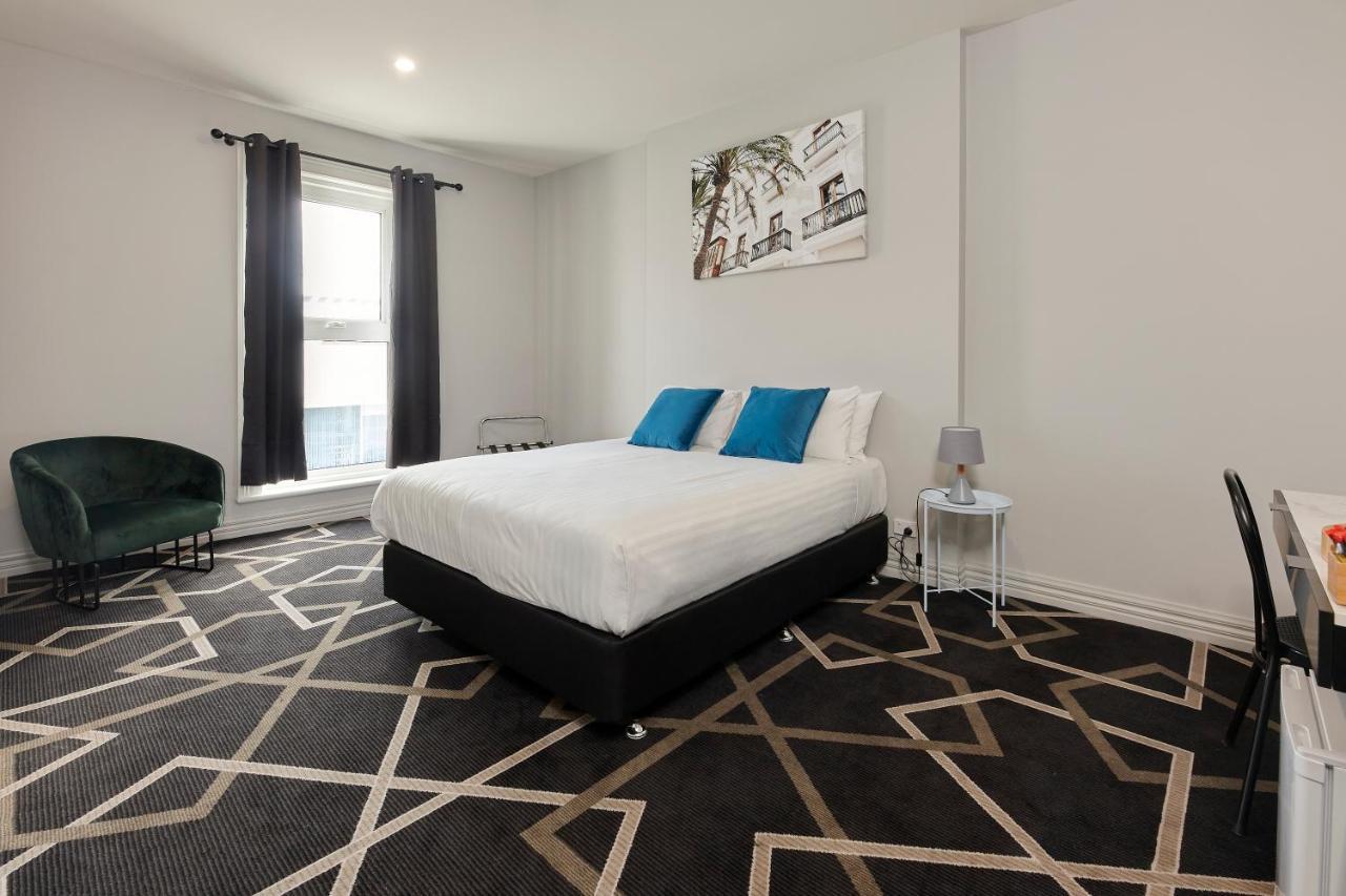 Sports Garden Hotel Launceston Bagian luar foto